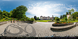 Mainau 2015 am
                                                  Bernadotte Platz