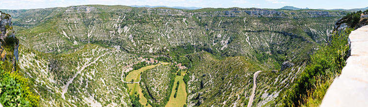 Blick in den Cirque de
                                          Navacelles