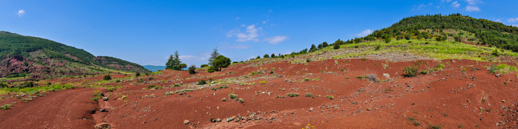 Auf dem Berg la Sure
                                              im Lac Du Salagou n�he
                                              Clermont-l'Herault,
                                              Languedoc, S�dfrankreich