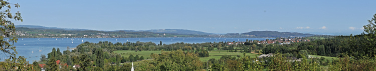 Blick von oberhalb
Wallhausen über den
Überlingersee des Bodensee Blick von oberhalb
Wallhausen über den
Überlingersee des Bodensee